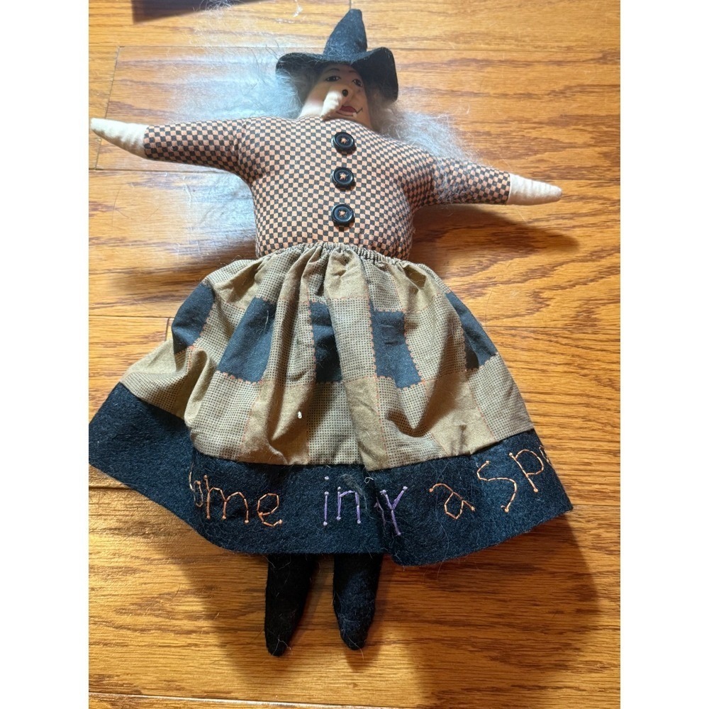 Primitive Folk Art Halloween Witch Doll Check Patterned Embroiderred Skirt EUC